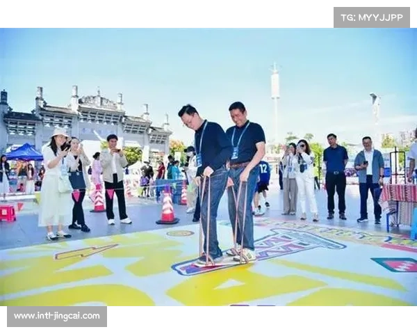 云南省边境幸福村体育嘉年华汽车拉力赛在德宏举办