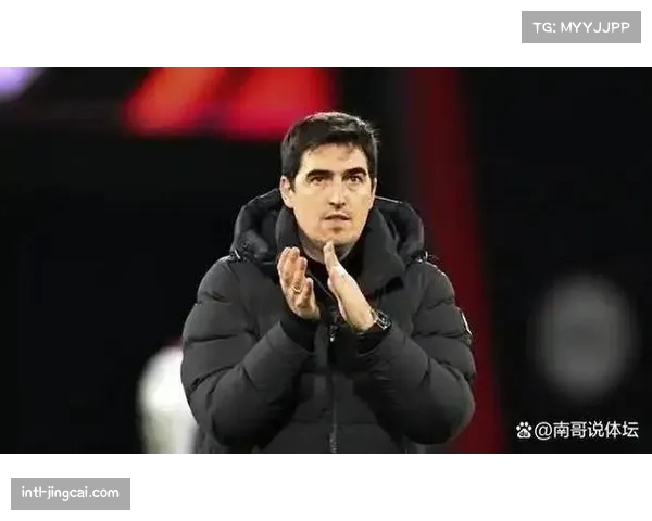 伊劳拉解析边后卫战术：身体素质支撑高强度插上