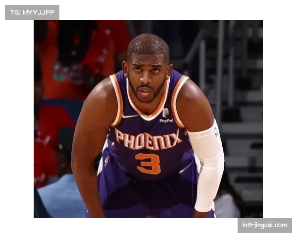 更衣室领袖，维罗纳老将塔梅泽的战术讲解板如何帮助年轻防线